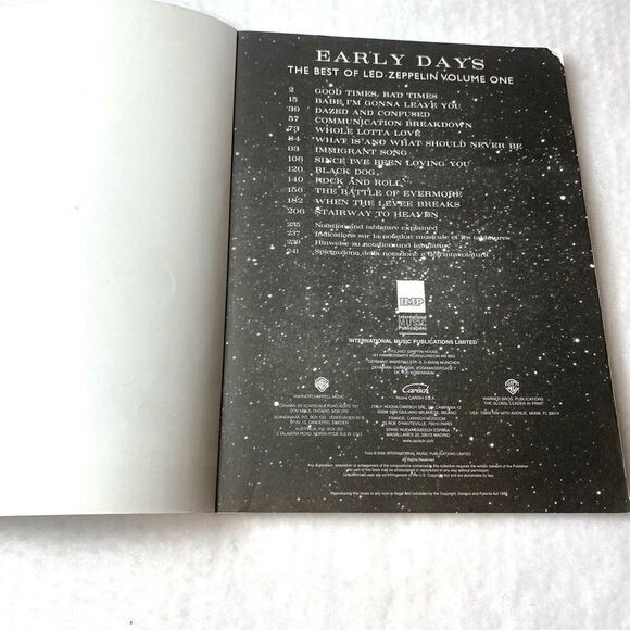 Warner Bros Early Days -- The Best of Led Zeppelin, Vol 1: GuitarTAB/Vocal
4 - Picture 4 of 4